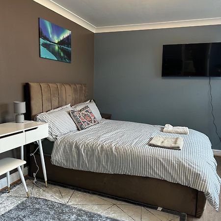 Amazing Ground Floor One Bedroom Apartment Forest Road Londra Esterno foto