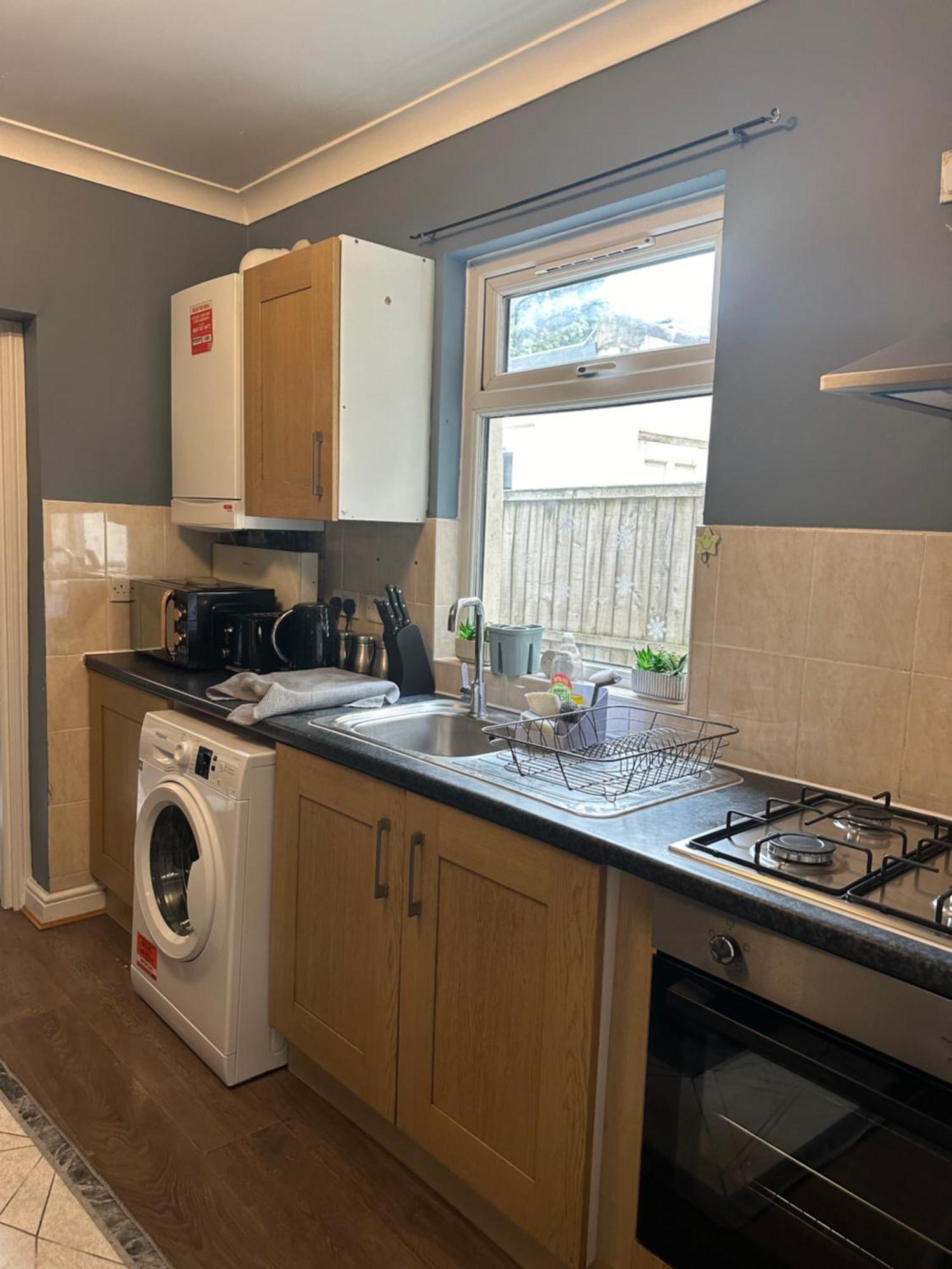 Amazing Ground Floor One Bedroom Apartment Forest Road Londra Esterno foto