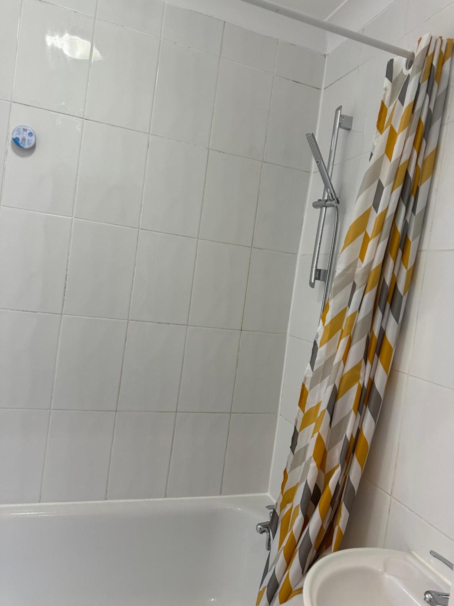 Amazing Ground Floor One Bedroom Apartment Forest Road Londra Esterno foto
